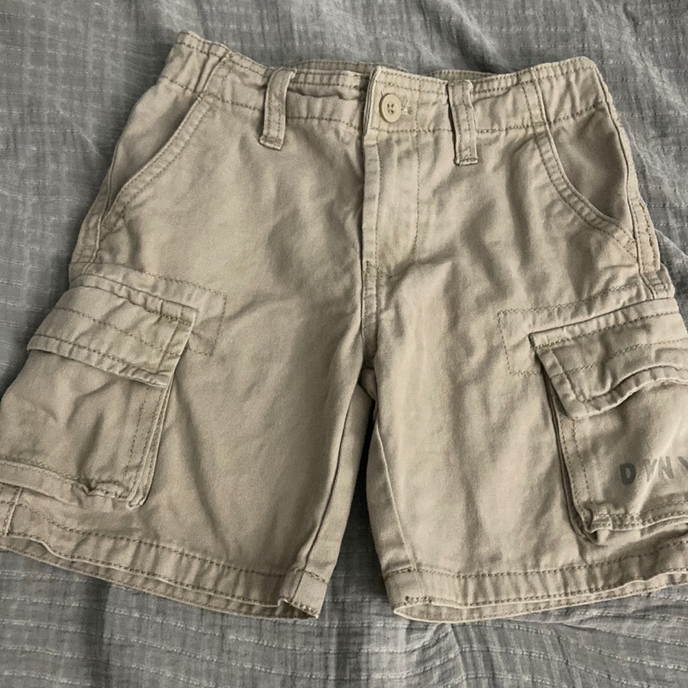 🟢10x$20 DKNY boys shorts